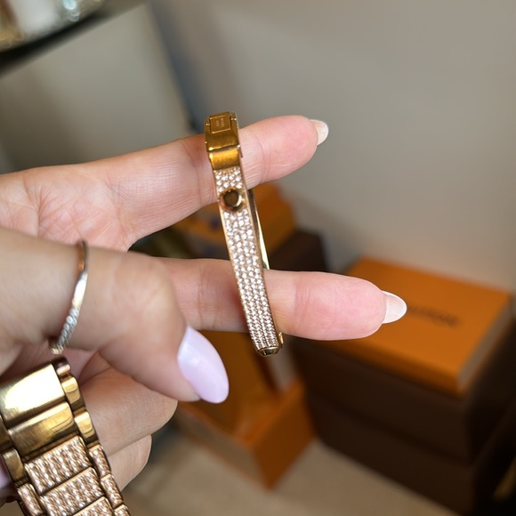 Michael Kors Watch and bracelet - Picture 5 of 6